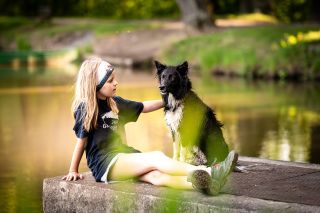 Miluju, když všechno krásně ladí a když můžu ladit i se svým psem, jsem v sedmém nebi😄 Sportovní čelenky mám ve stejných...